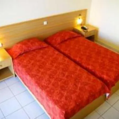 Hotel Aqua Sun Village 4*