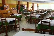 Aqua Sun Village מלון 4*