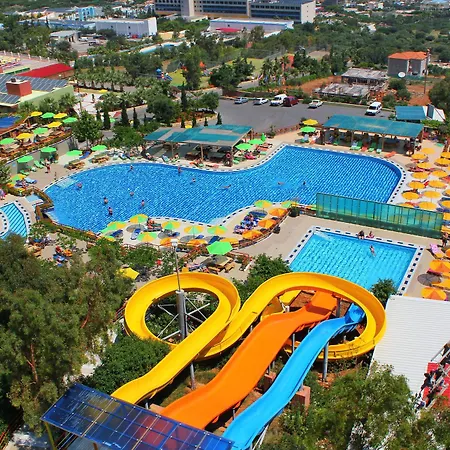 מלון Aqua Sun Village 4*